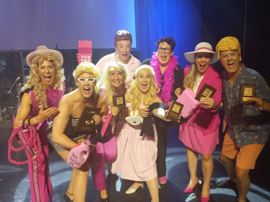 Barbie - En stilikon - Revy-SM 2024